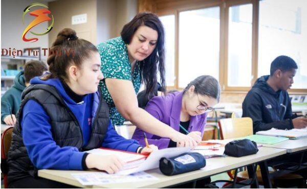 Collège Jean Vilar Émission M6: Une Plongée Révélatrice dans le Quotidien Scolaire