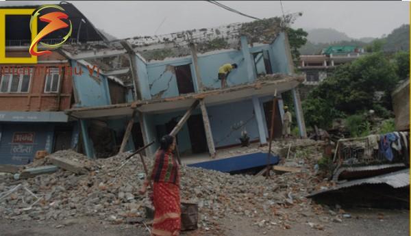 Earthquake Video Footage Building Collapsed In Türkiye